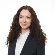 Dr. Clara Napoli